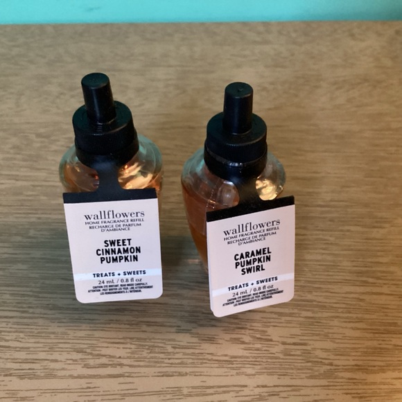 Bath & Body Works Other - Bath and Body Works Pumpkin Wallflower Bundle NWT